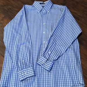 Men’s long sleeve button down shirt